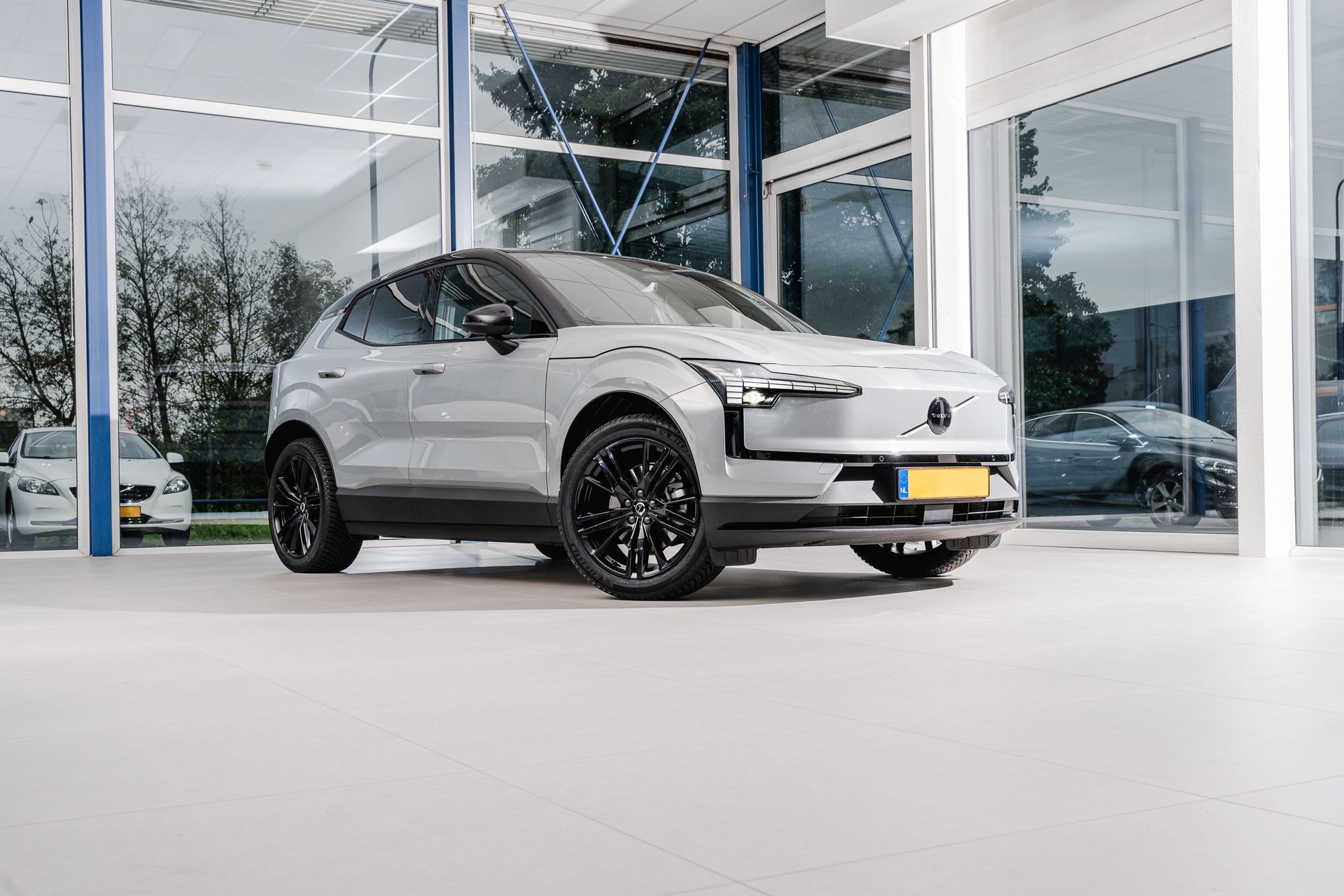 Volvo EX30 Black Edition pack