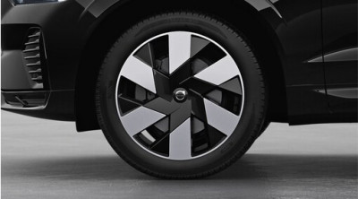 Complete wielen, zomer "6-spaaks Black Diamond Cut" 8 x 20", Michelin banden, Volvo XC60