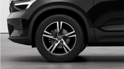 Complete wielen, winter "5-dubbelspaaks Matt Black Diamond Cut" 7,5 x 18", excl. Pure electric en Twin Engine, Volvo XC40