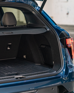 All-weather bagageruimtemat, Lynk & Co 01